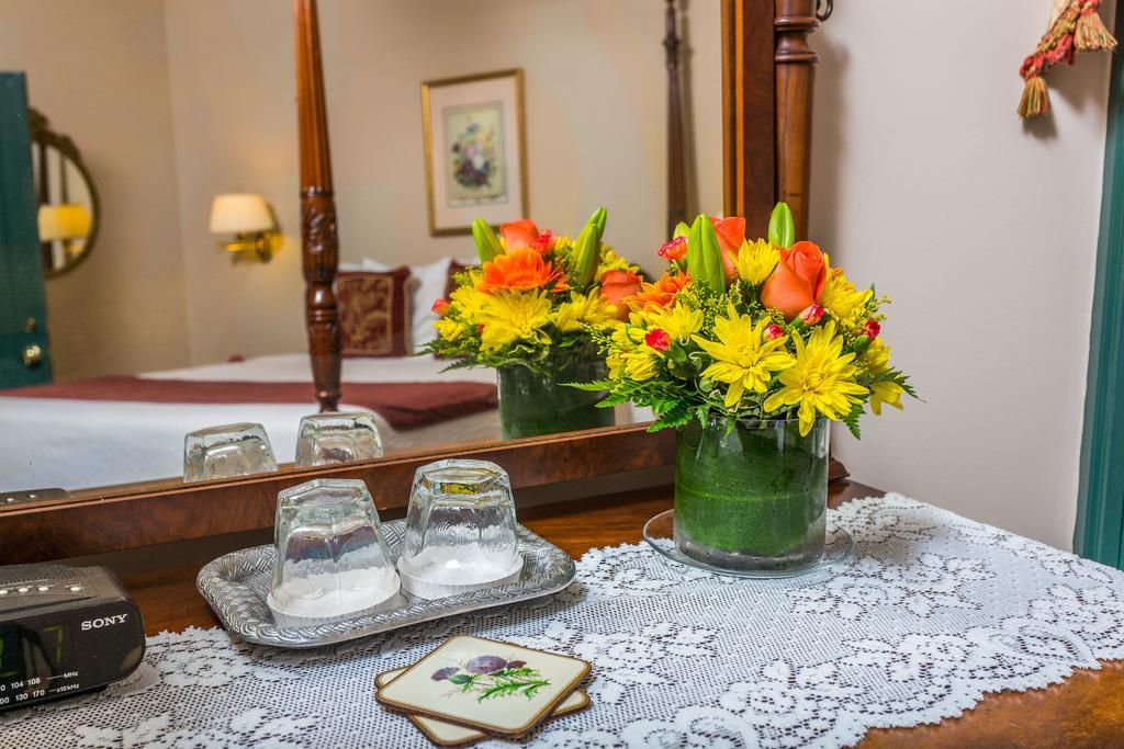 Spencer House Inn Saint Marys Phòng bức ảnh